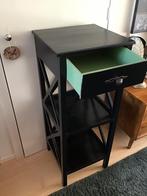 Hoog kastje/tafeltje zwart brocante met lade, Gebruikt, 50 tot 100 cm, Ophalen of Verzenden, 25 tot 50 cm