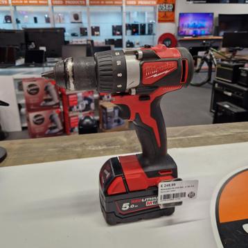 Milwaukee BLDD2 Set - 2 18v 5.0 Accu en Lader beschikbaar voor biedingen