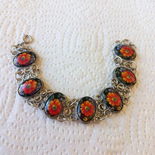 vintage flower power schakelarmband met emaille cabochons, Sieraden, Tassen en Uiterlijk, Armbanden, Gebruikt, Overige materialen