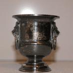 Sheffield mininatuur wijnkoeler [1692], Ophalen