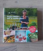 Rineke Dijkinga - Alles draait om je hormonen, Ophalen of Verzenden, Gelezen, Rineke Dijkinga