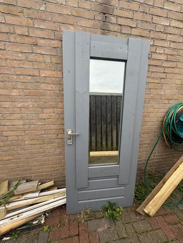 Buitendeur zonder kozijn 84 x 202 cm beschikbaar voor biedingen
