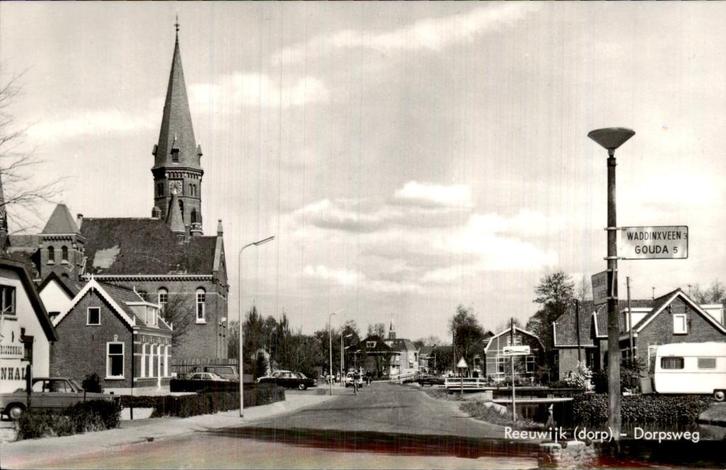 Reeuwijk - Dorpsweg, Verzamelen, Ansichtkaarten | Nederland, Ongelopen, Zuid-Holland, Voor 1920, Ophalen of Verzenden