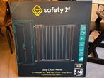 Safety 1st Easy Close, Kinderen en Baby's, Traphekjes, Nieuw, Ophalen of Verzenden, Klemhekje, Metaal of IJzer