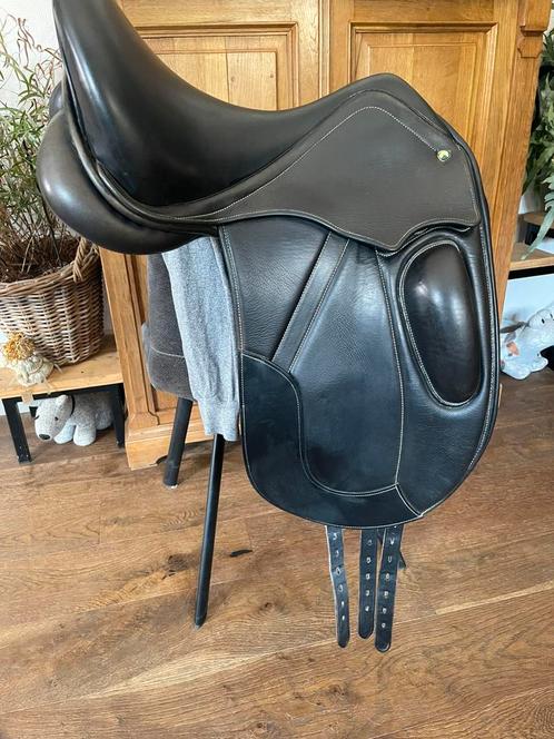 Heel mooi graziozo zadel., Dieren en Toebehoren, Paarden en Pony's | Zadels, Zo goed als nieuw, Dressuur, Ophalen