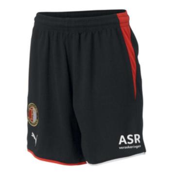 Feyenoord thuis short  beschikbaar voor biedingen