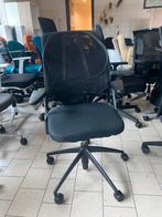 1x Vitra Meda 2 Extra Rugleuning - Lichte Beschadiging, Ophalen, Zo goed als nieuw, Zwart