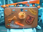 oranje versiert koffertje, Diversen, Vlaggen en Wimpels, Gebruikt, Ophalen of Verzenden