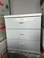 Nachtkastjes 2 setjes, Huis en Inrichting, Kasten | Ladekasten, Ophalen, Overige materialen, Gebruikt, 50 tot 100 cm