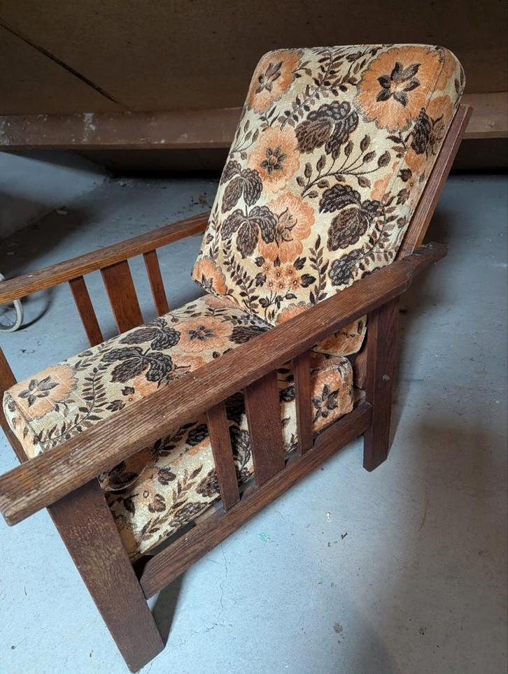 Vintage Houten Fauteuil met Bloemenbekleding, Huis en Inrichting, Fauteuils, Ophalen of Verzenden