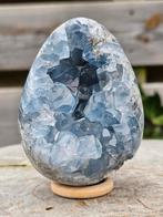Prachtig celestien ei 676 gram, Verzamelen, Mineralen en Fossielen, Ophalen of Verzenden