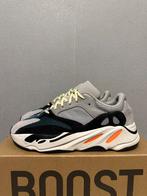 Adidas Yeezy Boost 700 Wave Runner 45 1/3 11 OG, Overige kleuren, Ophalen of Verzenden, Zo goed als nieuw, Adidas