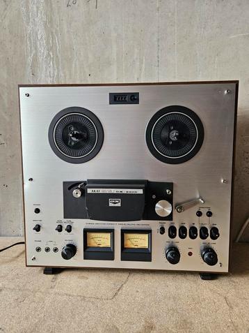 AKAI GN-230D beschikbaar voor biedingen