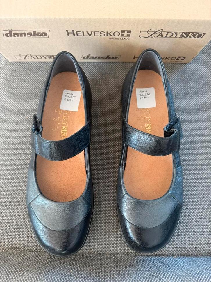 LADYSKO Leren schoenen maat 39, Kleding | Dames, Schoenen, Nieuw, Zwart, Ophalen of Verzenden