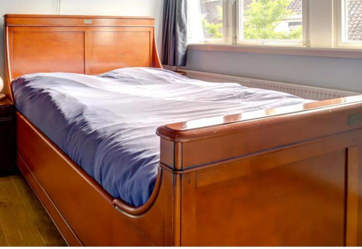 antiek bed 160x 200cm, Antiek en Kunst, Antiek | Meubels | Bedden, Ophalen