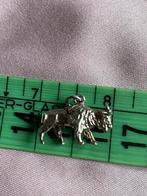 Zilveren bedel/hanger stier met horens voor bedelarmband, Ophalen, Zo goed als nieuw, Zilver, Overige merken