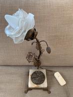 Art deco tafellamp met bloemen, Gebruikt, Art deco, Ophalen of Verzenden, Glas