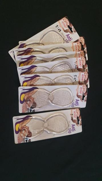 Partij 9 stuks anti slip gel pads beschikbaar voor biedingen