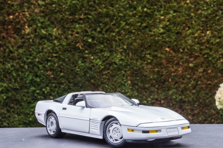 Chevrolet Corvette C4 Targa Maisto 1/18 Wit Heel Netjes!, Hobby en Vrije tijd, Modelauto's | 1:18, Gebruikt, Auto, Maisto, Ophalen