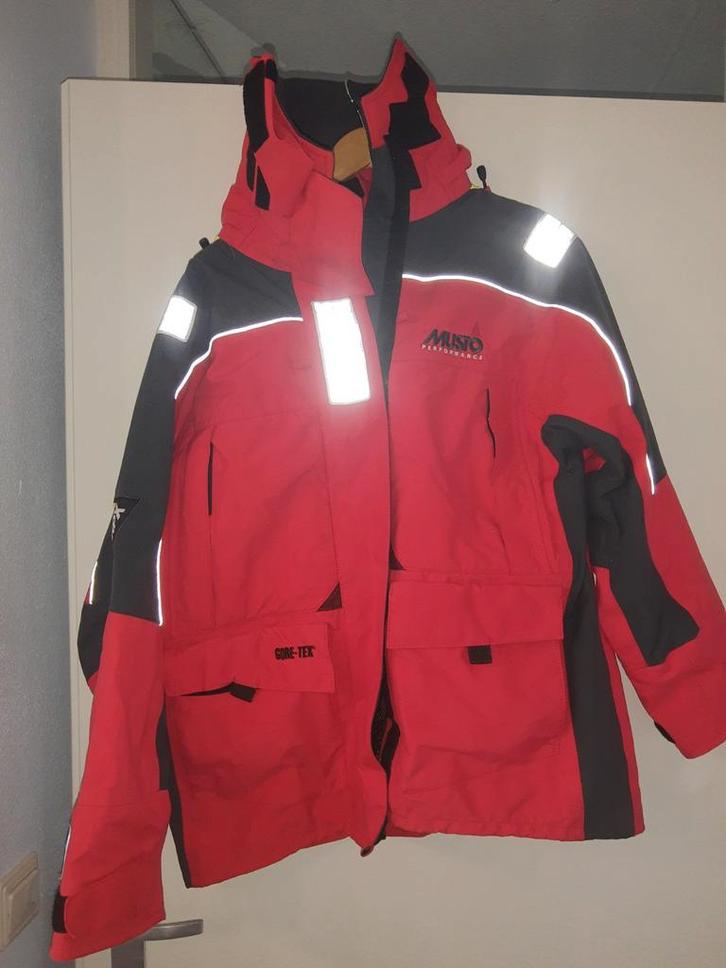 Musto zeiljas / regenjas, Watersport en Boten, Watersportkleding, Zo goed als nieuw, Zeiljack, Dame of Heer, Ophalen of Verzenden