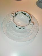 Marlborough Old English Ironstone, dinerbord,soepkom, onderb, Ophalen