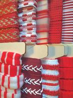 Rood kleurpakket met diverse soorten mooie afwerkbanden, Ophalen of Verzenden, Nieuw, Lint, Band of Elastiek