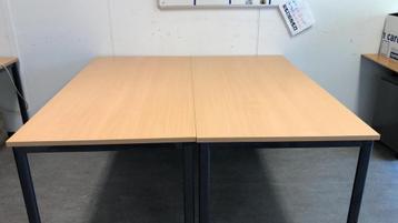 Bureau / groepstafel Heutink 4 stuks 160x180 beschikbaar voor biedingen