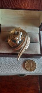 Vintage  goldtone  broche met parels., Sieraden, Tassen en Uiterlijk, Broches, Ophalen of Verzenden, Zo goed als nieuw, Overige materialen
