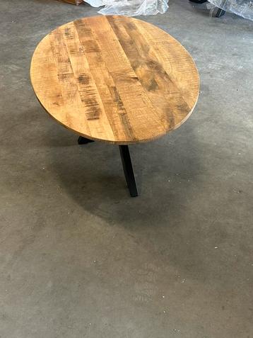 Mango hout salon tafel helemaal nieuw beschikbaar voor biedingen