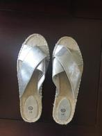 Slippers maat 41 NIEUW, Kleding | Dames, Schoenen, Ophalen, Nieuw, Slippers