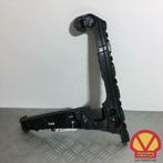 audi a4 8w sedan geleidingstuk achterbumper rechts 8w5807454