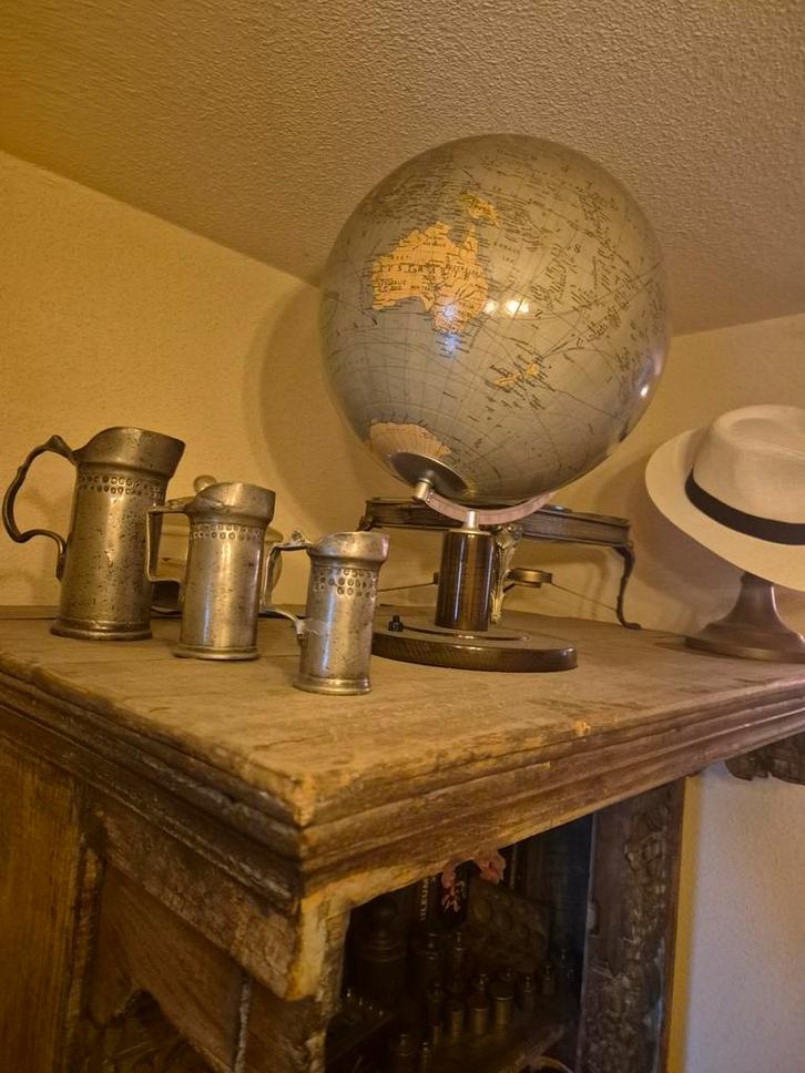 Vintage Globe - Wereldbol, Huis en Inrichting, Woonaccessoires | Wereldbollen, Gebruikt, Ophalen