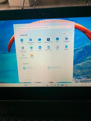 Lenovo B40-30 - Celeron N2840, 4GB, 500GB, Windows 11 Pro beschikbaar voor biedingen