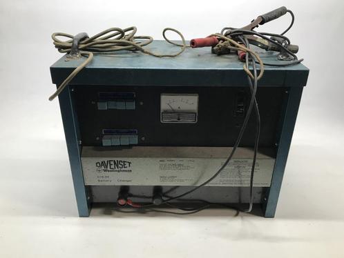 Acculader, Davenset Westinghouse, C12/24, 110/220 volt, Auto diversen, Autogereedschap, Gebruikt, Ophalen
