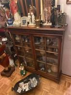 Antieke vitrinekast, Ophalen of Verzenden