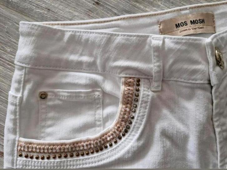 SHORT SPIJKERBROEK KORTE BROEK MOS MOSH 27 WIT GOUD ACCENTEN, Kleding | Dames, Spijkerbroeken en Jeans, Zo goed als nieuw, W30 - W32 (confectie 38/40)