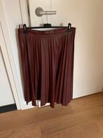 Mooie plissé rok donkerrood- maat 40-42 van Geisha, Kleding | Dames, Rokken, Maat 38/40 (M), Ophalen of Verzenden, Zo goed als nieuw
