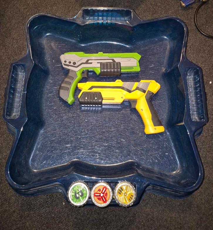 Spinner Mad incl battle arena, Kinderen en Baby's, Speelgoed | Buiten | Actiespeelgoed, Zo goed als nieuw, Ophalen of Verzenden