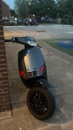 Type 3 vol Stage6, Fietsen en Brommers, Scooters | Piaggio, Ophalen, Tweetakt, Zo goed als nieuw, Maximaal 25 km/u