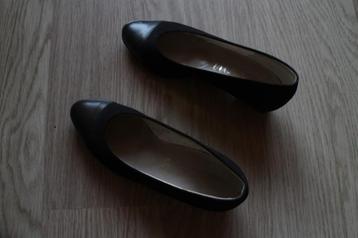 1 Paar Dames Bruine INSTAP SCHOENEN Maat 36 of 3,5 beschikbaar voor biedingen