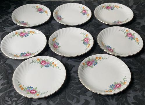 8 porseleinen gebaksbordjes taartschotels, Antiek en Kunst, Antiek | Servies los, Ophalen of Verzenden