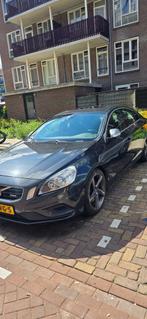 Volvo S60 T5 2.0 177KW/240PK Powershif 2012 Grijs, Auto's, Volvo, 74 €/maand, Origineel Nederlands, Grijs, Particulier