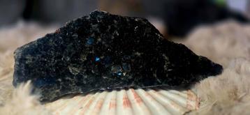 Zwarte Finse Labradoriet Slab beschikbaar voor biedingen