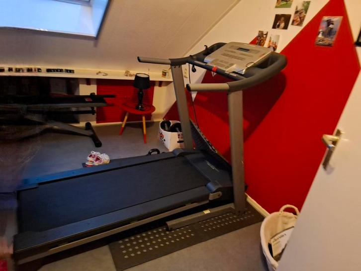 Pro-Form Inklapbare Loopband, Sport en Fitness, Fitnessapparatuur, Gebruikt, Loopband, Benen, Buik, Rug, Metaal, Ophalen