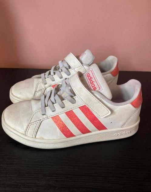 Glitter Adidas maat 32, Kleding | Heren, Schoenen, Gedragen, Wit, Ophalen
