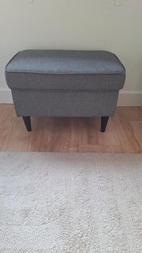 Ektorp poef antraciet, Huis en Inrichting, Banken | Voetenbanken en Poefen, Zo goed als nieuw, 75 tot 100 cm, 75 tot 100 cm, Rechthoekig