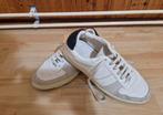 Witte sneakers 43, Kleding | Heren, Schoenen, Ophalen of Verzenden, Zo goed als nieuw