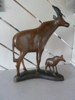 Houtsnijwerk: Hert met jong (Africa), Ophalen of Verzenden