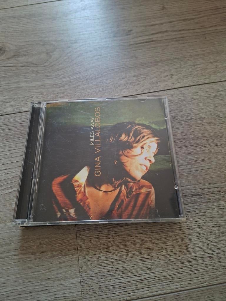 Gina Villalobos - Miles Away, Ophalen of Verzenden, Zo goed als nieuw
