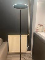 Vloerlamp met Instelbare Kleuren (LED), Ophalen, Zo goed als nieuw, 150 tot 200 cm